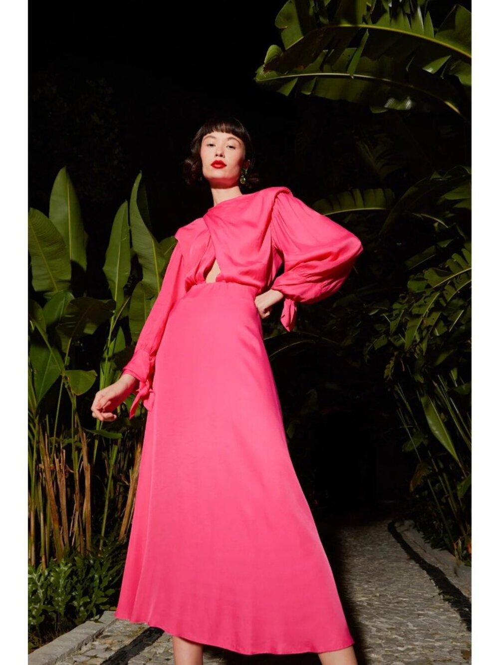 Anthropologie Farm Rio Pink Cut Out Shoulder Pad Satin Maxi Dress L NEW - Picture 11 of 15